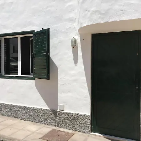 Casa Carmen En Caleta De *